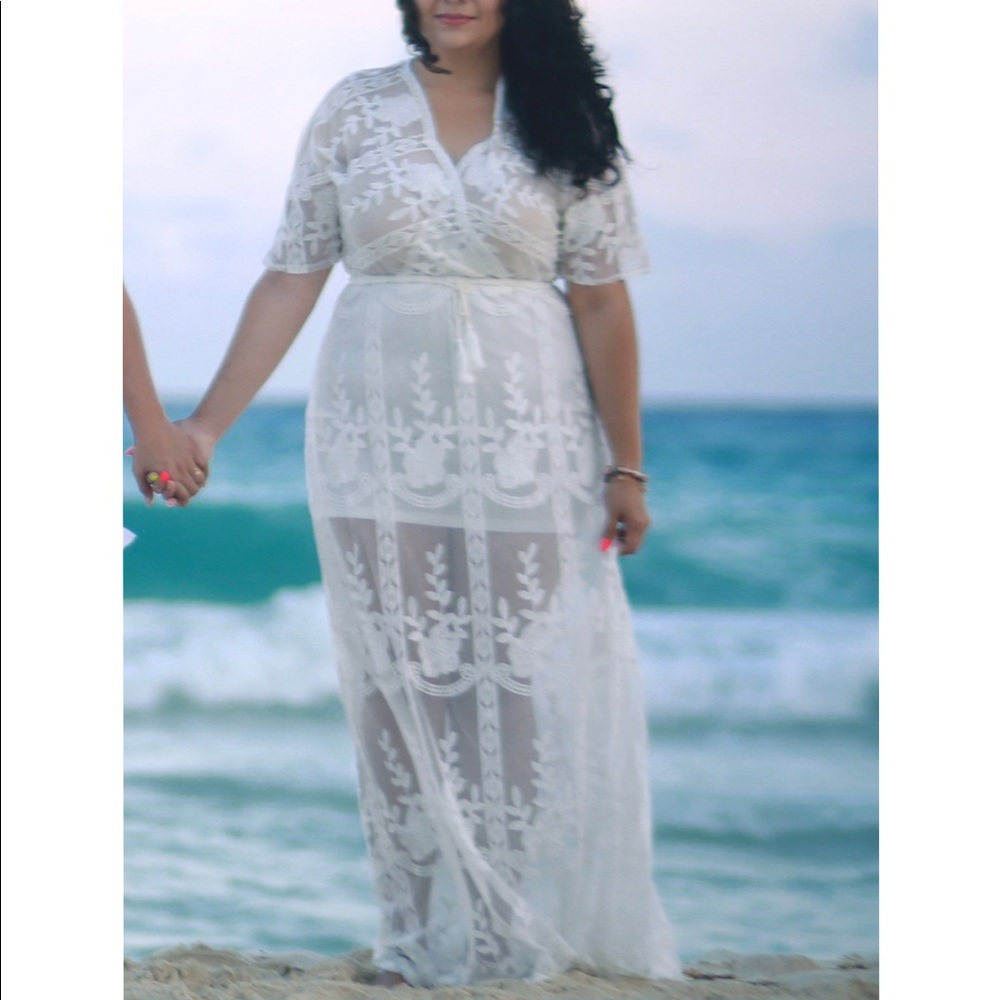 5 Star White Floral Lace Boho Festival Maxi Dress